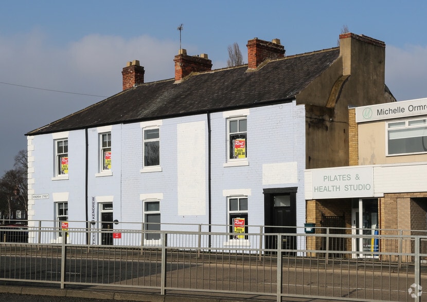 9 Kendrew St, Darlington to rent - Building Photo - Image 2 of 6