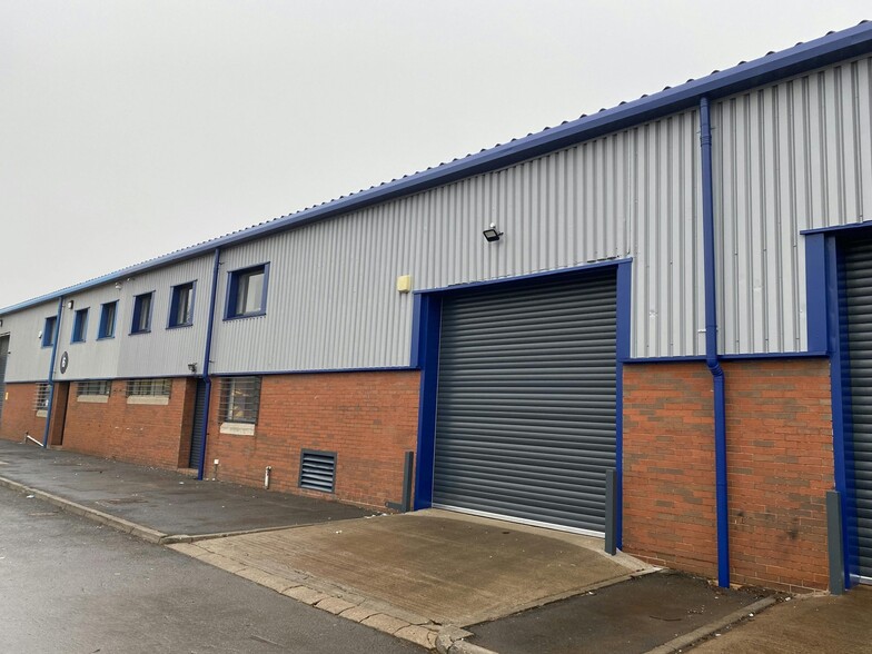 Heads Of The Valley Industrial Estate, Rhymney for rent - Building Photo - Image 3 of 3