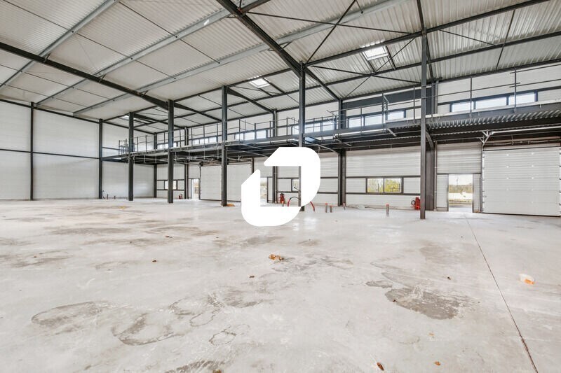 Allée Des Champs, Viarmes to rent Building Photo- Image 1 of 25