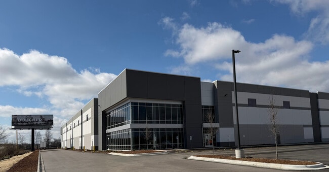 More details for 10000 S Ridgeview Dr, Oak Creek, WI - Industrial to Rent