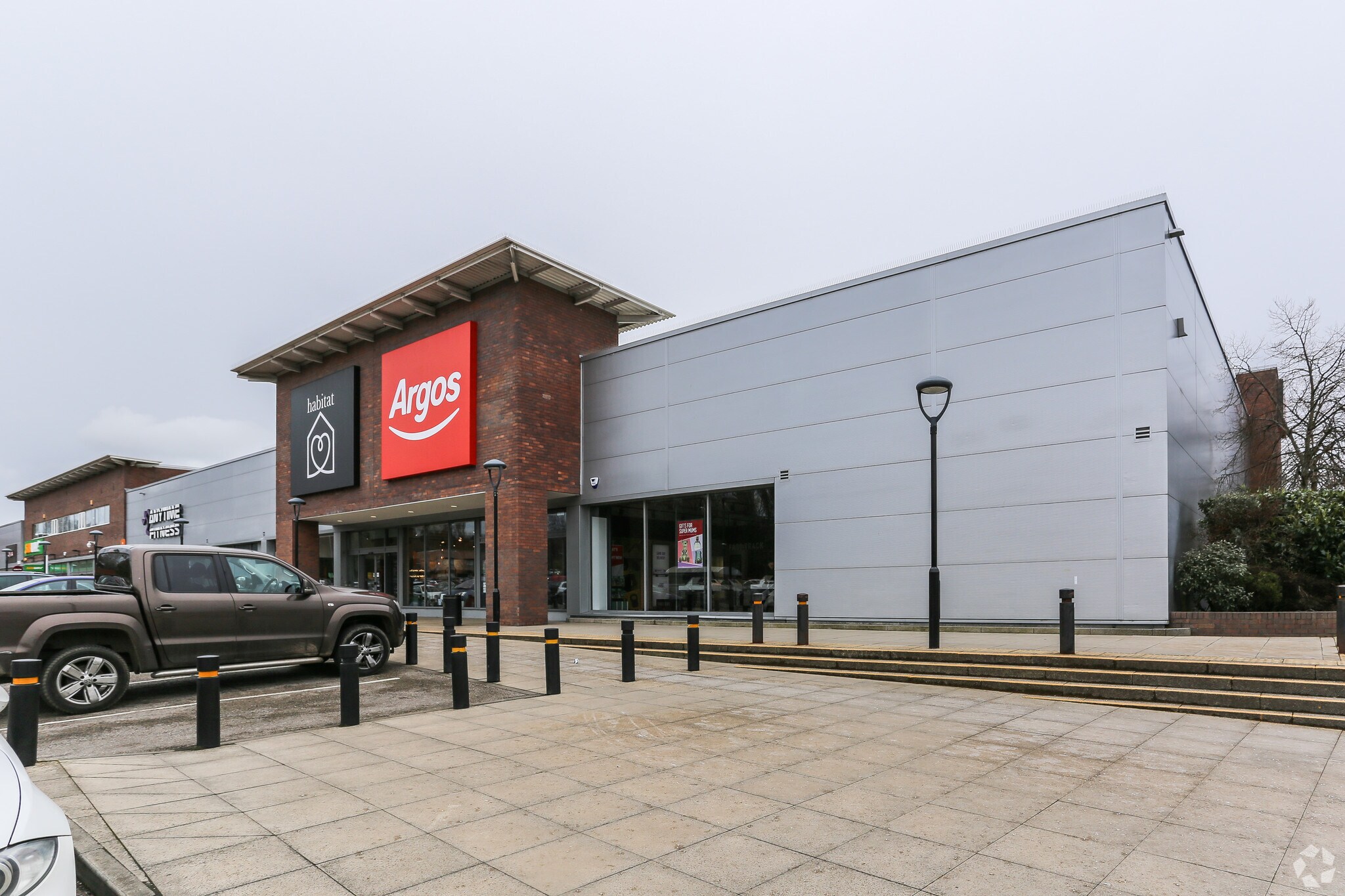 Moor Allerton Centre, Leeds for sale Primary Photo- Image 1 of 1