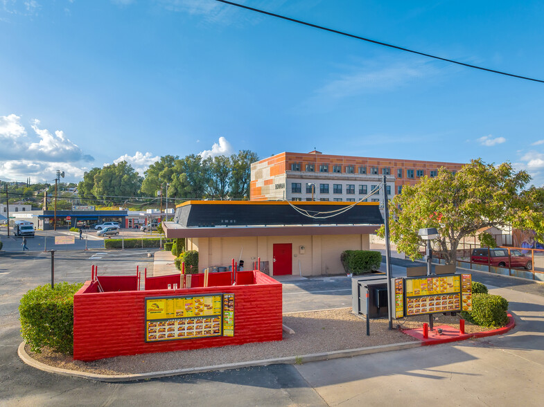 208 N Grand Ave, Nogales, AZ for sale - Building Photo - Image 1 of 1