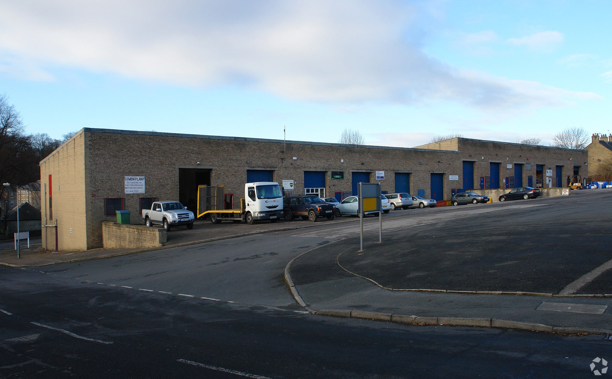 Bradford Rd, Brighouse for sale Primary Photo- Image 1 of 1