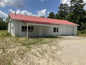 2118 Highway 178 E, Blue Springs, MS for rent Building Photo- Image 1 of 2