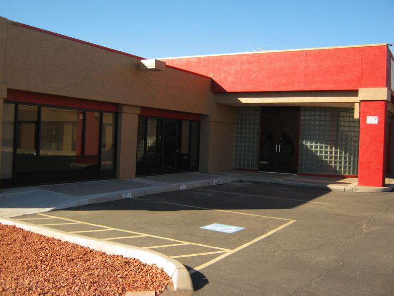 4045 E McDowell Rd, Phoenix, AZ for rent - Primary Photo - Image 1 of 7