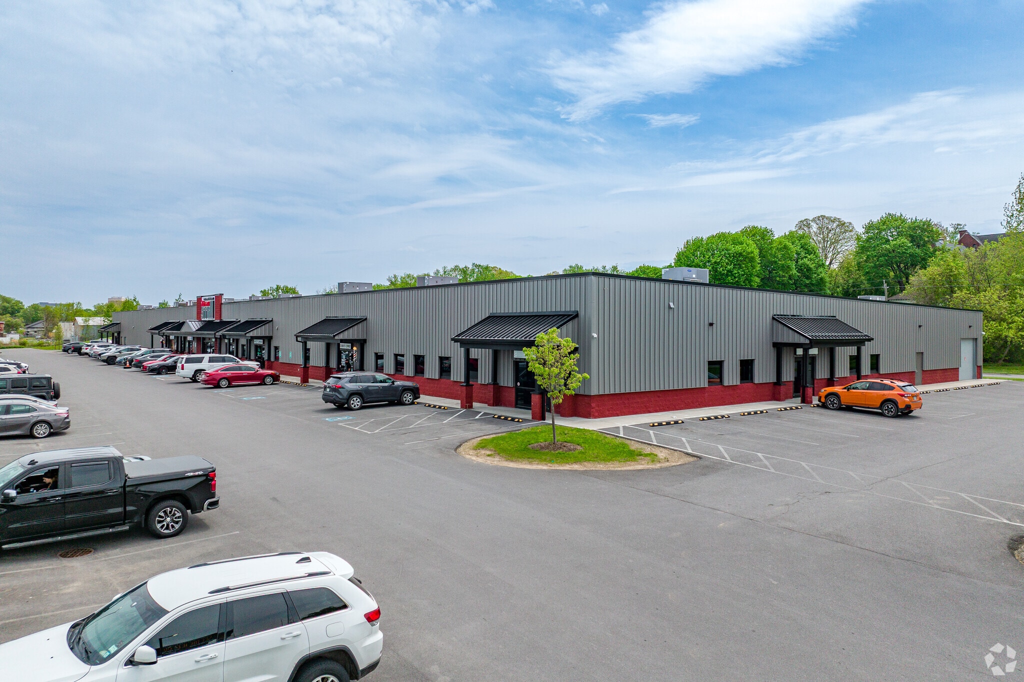 1707 Oriskany St W, Utica, NY for sale Primary Photo- Image 1 of 1