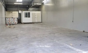 Industrial in Irigny to rent Interior Photo- Image 1 of 2