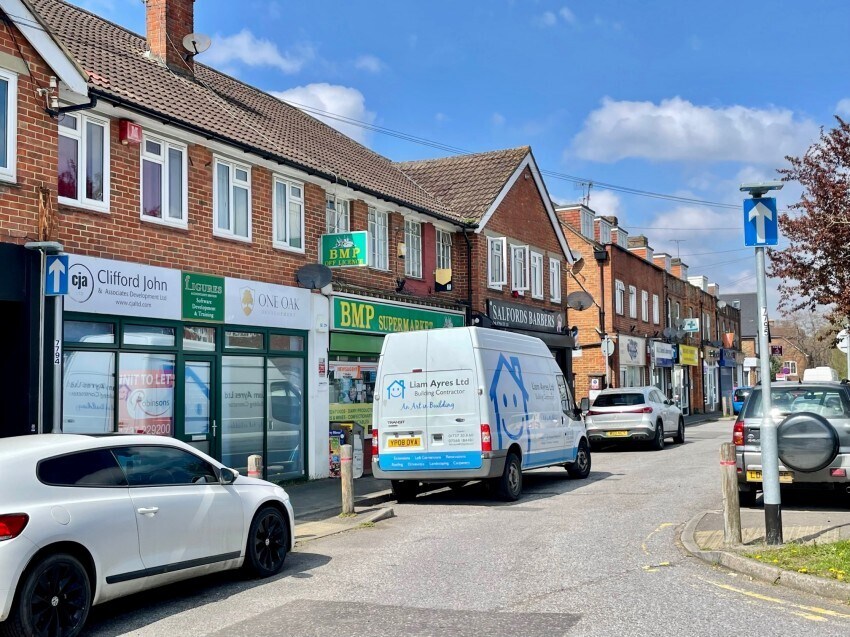 40-52 Brighton Rd, Salfords for sale Primary Photo- Image 1 of 1