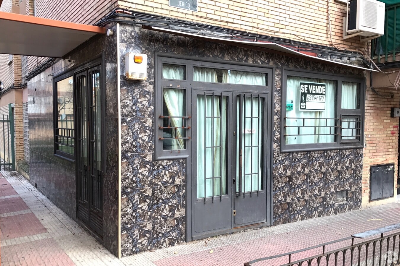 Calle Jericó, 14, Parla, MAD 28981 - Unit Puerta A, Esc. 1 - - Interior Photo - Image 1 of 2