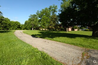 840 S Main St, Adrian, MI for sale Primary Photo- Image 1 of 1