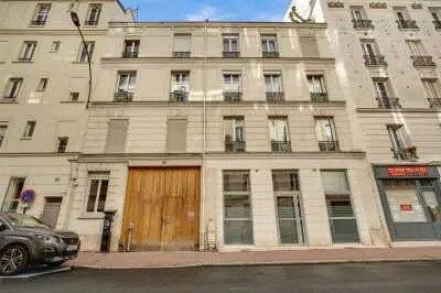 63 Rue Edouard Vaillant, Levallois-Perret to rent - Building Photo - Image 2 of 14
