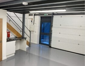 4 Berwick Rd, Ipswich to rent Interior Photo- Image 1 of 2