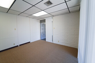 1401 Montana Ave, El Paso, TX for rent Interior Photo- Image 2 of 7