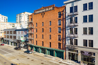 123 Townsend St, San Francisco, CA for rent Primary Photo- Image 1 of 5