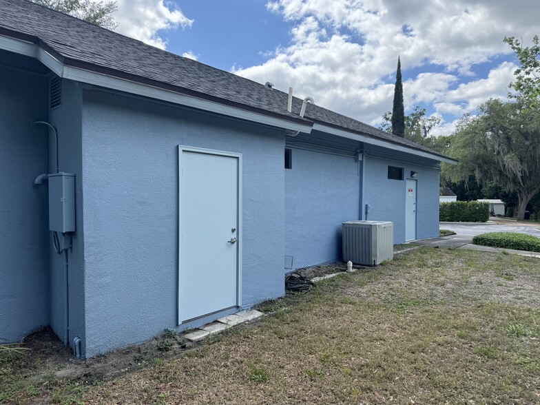 35 Windsormere Way, Oviedo, FL for sale - Building Photo - Image 3 of 17