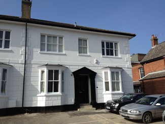 More details for 17 Brighton Rd, Crawley - Office for Rent