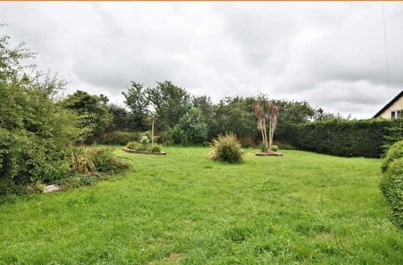 8 Pennington Close, Dalton In Furness for sale - Primary Photo - Image 1 of 4