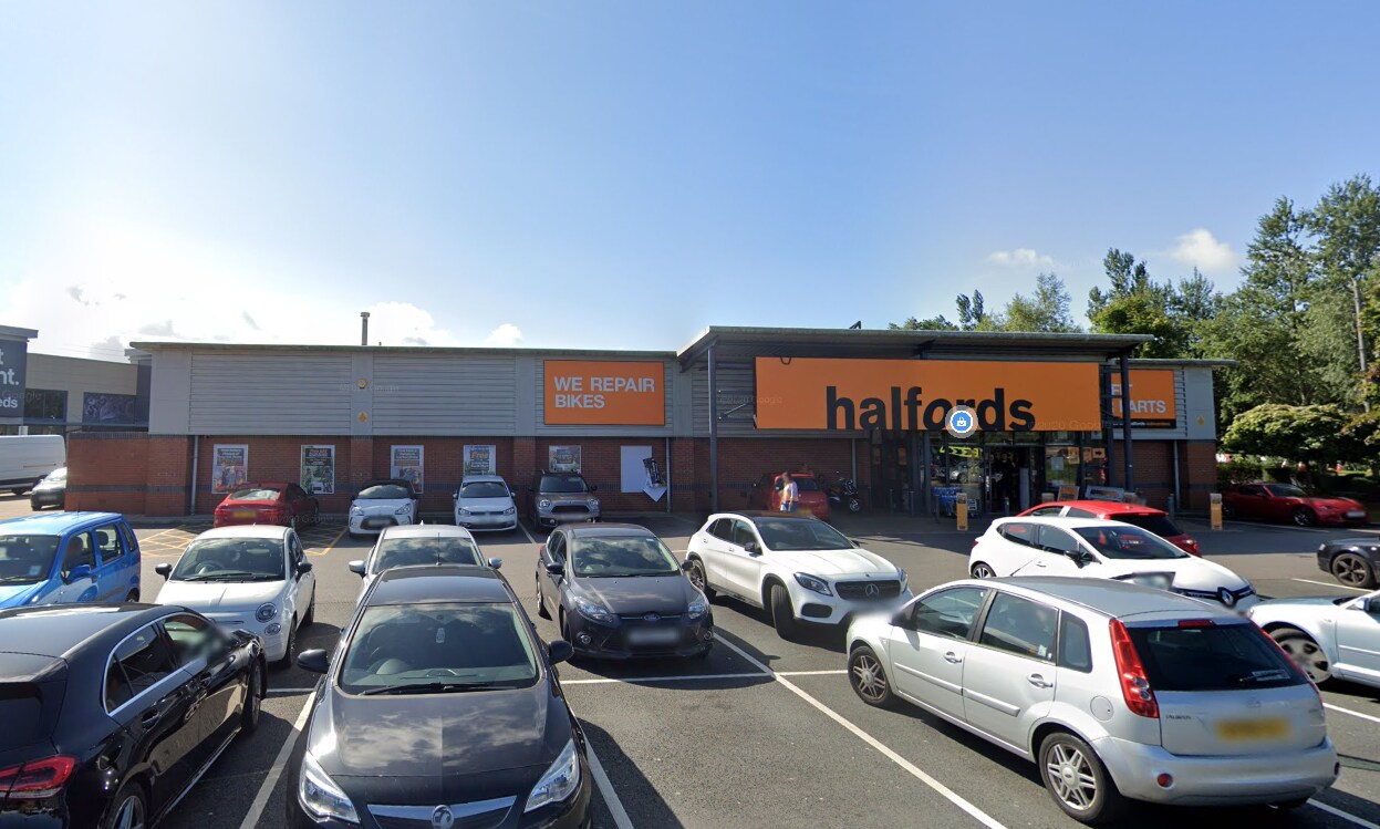 3 Bidston Moss, Wallasey for sale Primary Photo- Image 1 of 1