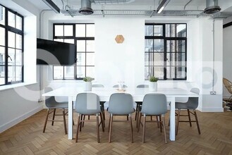 Office in Villefranche-sur-Saône to rent Interior Photo- Image 1 of 4