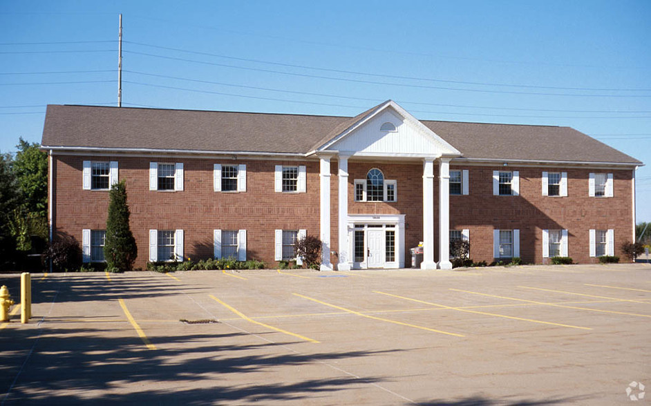 30680 Bainbridge Rd, Solon, OH for sale - Building Photo - Image 1 of 1