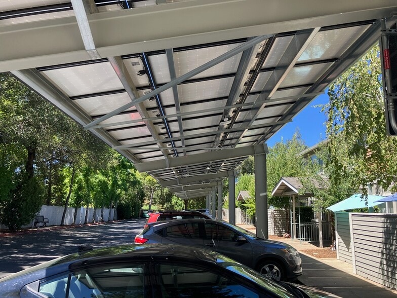 360 Sutter Hill Rd, Sutter Creek, CA for sale - Building Photo - Image 2 of 11