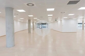 Avinguda Can Fatjó dels Aurons, 9, Cerdanyola del Vallès, Barcelona to rent Interior Photo- Image 2 of 12