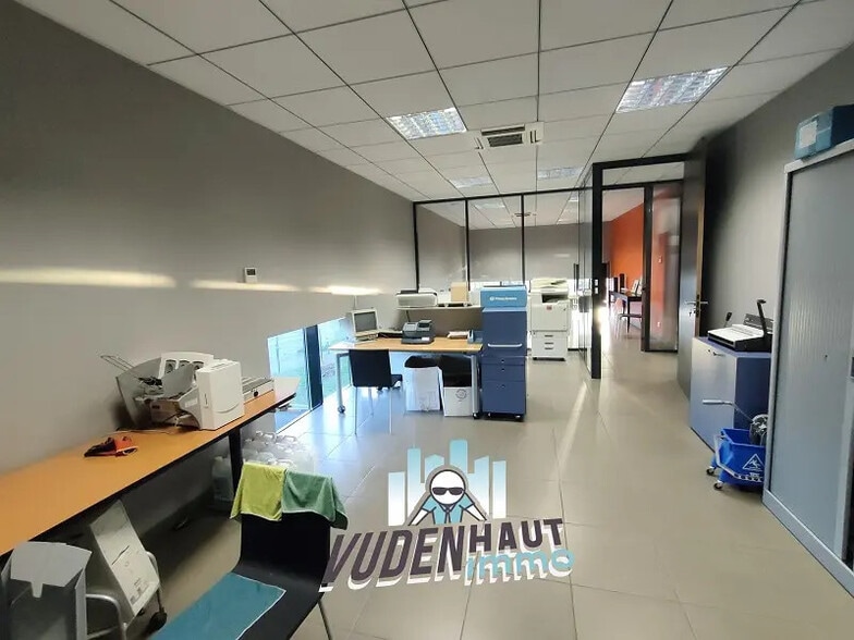 Office in Toulouse to rent - Building Photo - Image 2 of 9