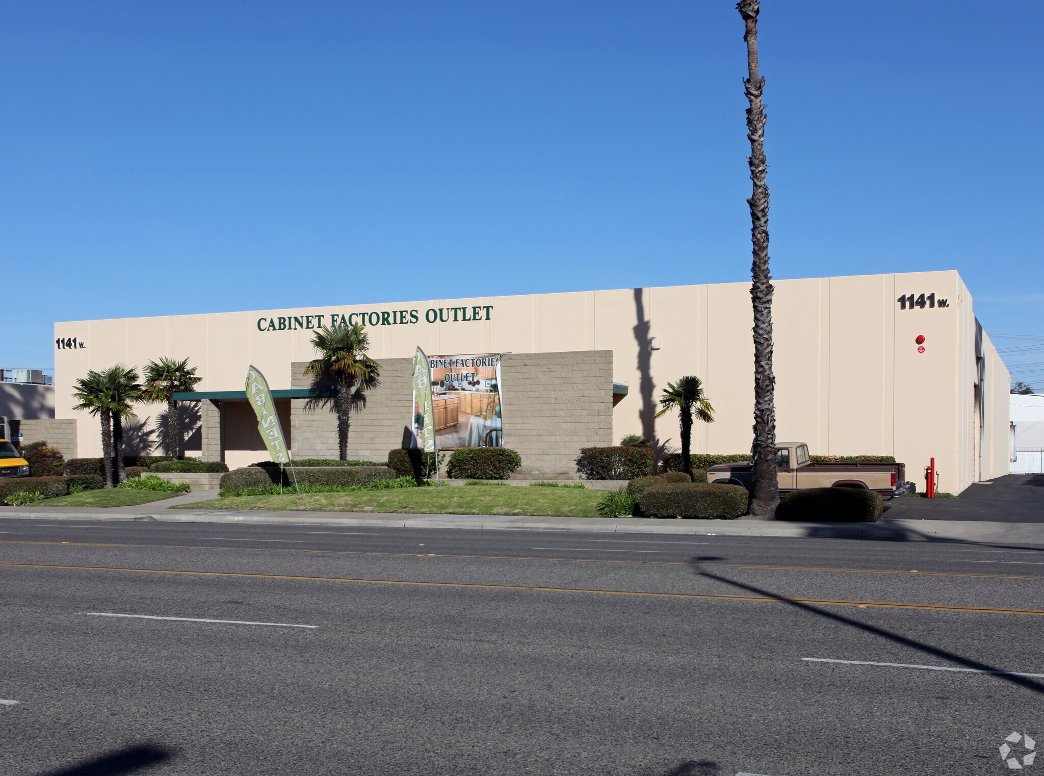 1141 W Katella Ave, Orange, CA for sale Primary Photo- Image 1 of 1