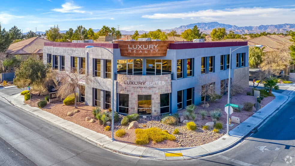 5115 S Decatur Blvd, Las Vegas, NV for sale - Primary Photo - Image 1 of 1