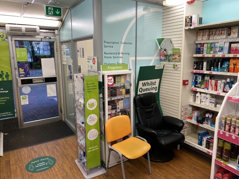 74-78 Kennington Rd, London to rent - Building Photo - Image 3 of 4