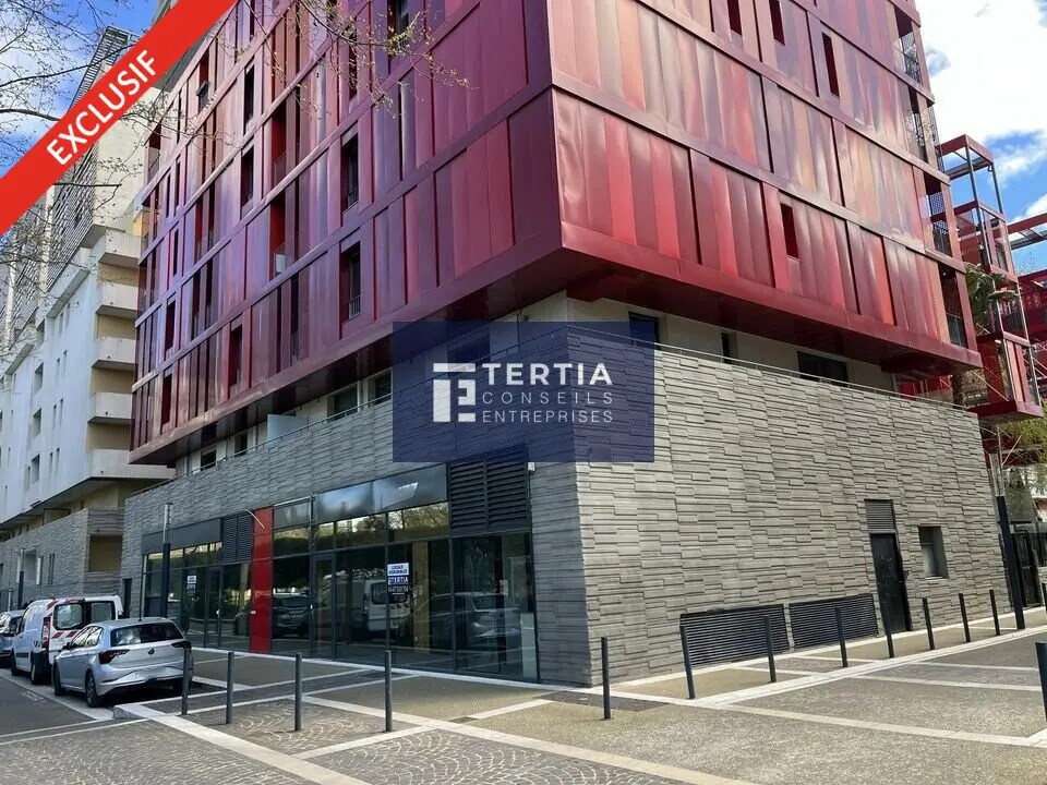 Retail in Montpellier to rent Building Photo- Image 1 of 8