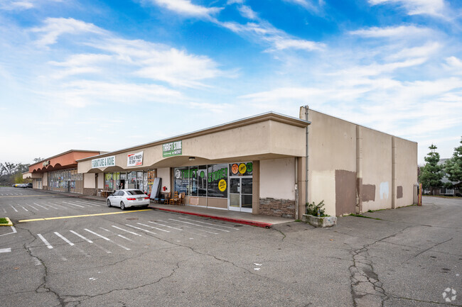 More details for College View Center – for Sale, Marysville, CA