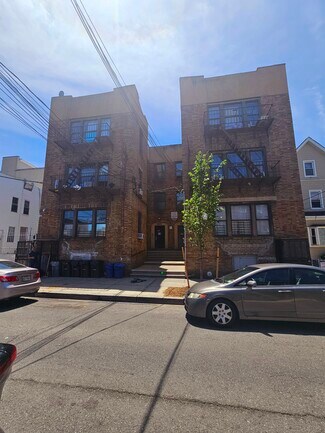 More details for 864 E 221st St, Bronx, NY - Build-to-Rent for Sale