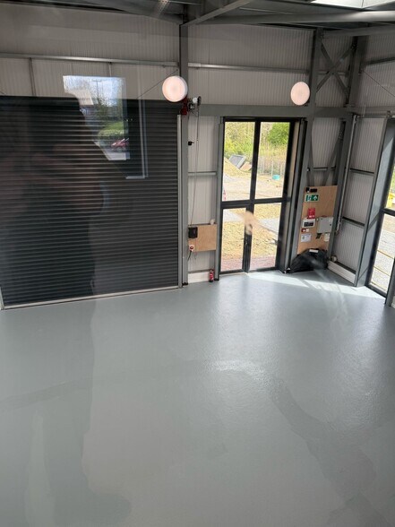 New Rd, Highley to rent - Building Photo - Image 3 of 8