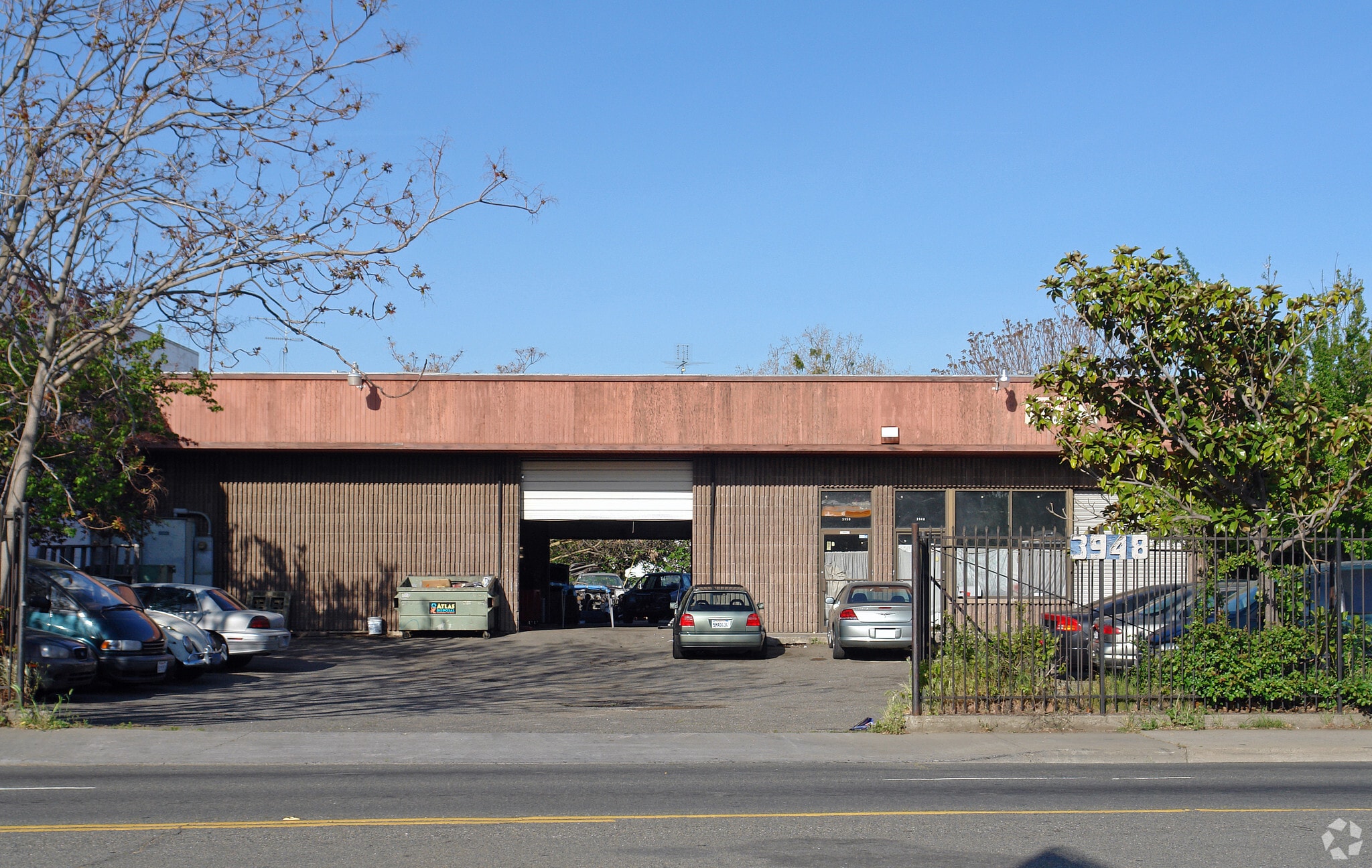 3948-3950 Franklin Blvd, Sacramento, CA for sale Primary Photo- Image 1 of 1