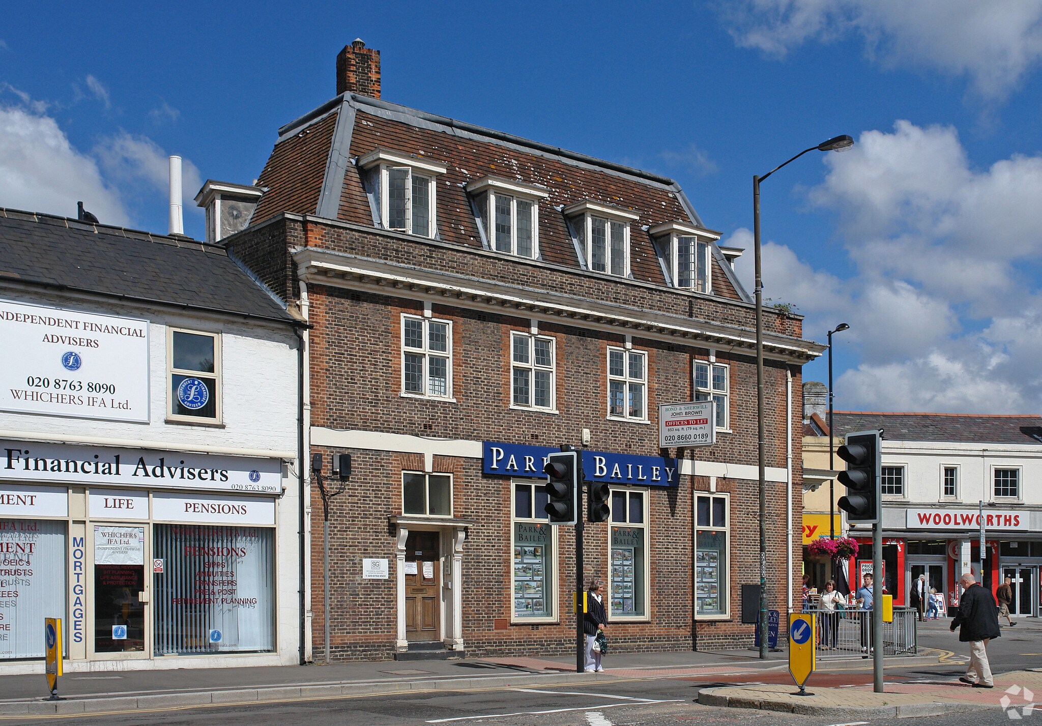 152 Brighton Rd, Coulsdon for sale Primary Photo- Image 1 of 1