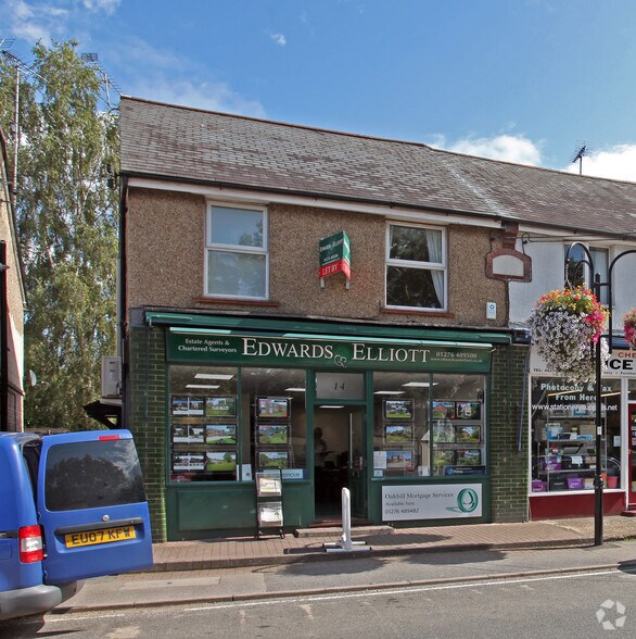 14 Updown Hill, Windlesham for sale - Primary Photo - Image 1 of 1