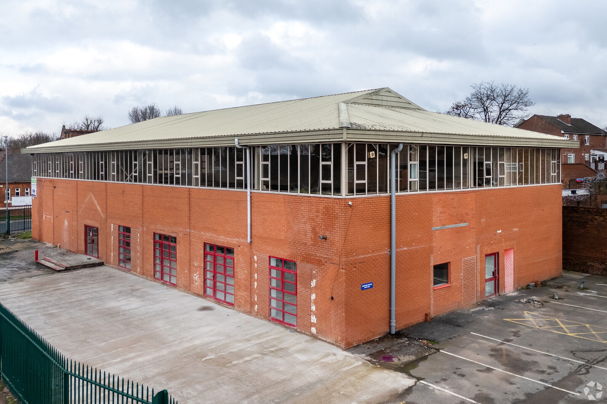 1 Salisbury St, Wolverhampton to rent Primary Photo- Image 1 of 3