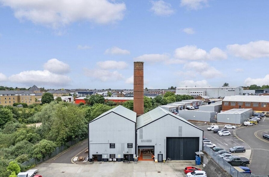 Lakes Rd, Braintree, CM7 3QS Industrial to Rent 8,285 sq ft GBR
