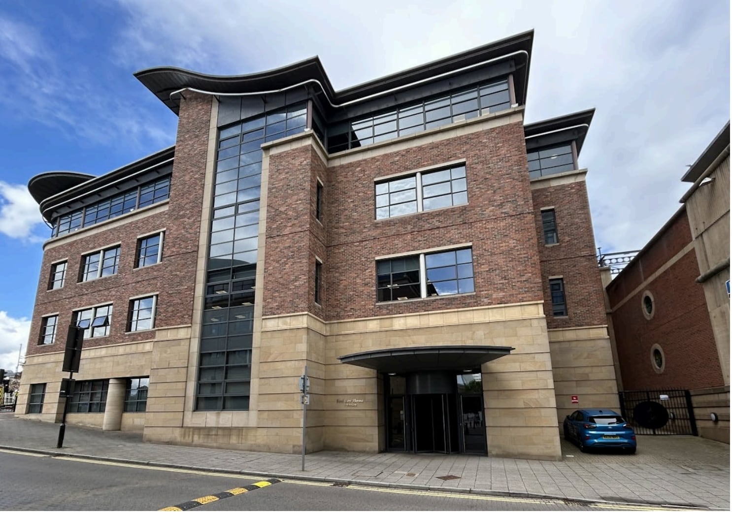 1 Sandgate, Newcastle Upon Tyne to rent Building Photo- Image 1 of 19