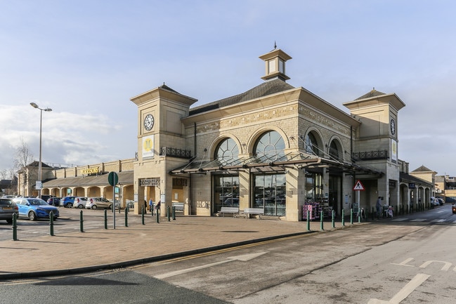 More details for Tower Rd, Wetherby - Retail to Rent