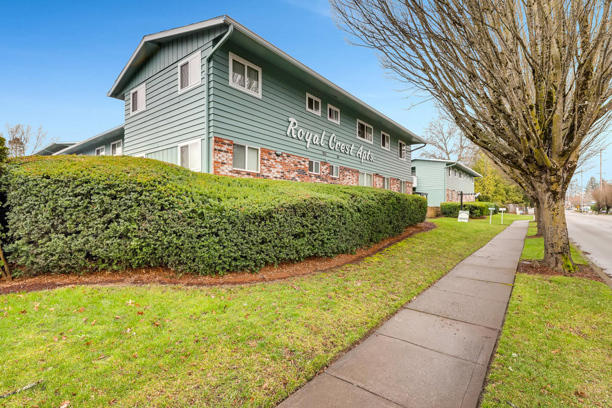 11700 SW Allen Blvd, Beaverton, OR for sale - Building Photo - Image 1 of 1