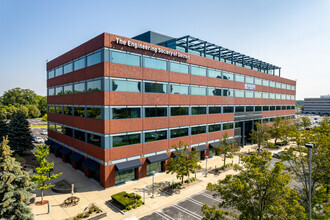 20700 Civic Center Dr, Southfield, MI for rent Building Photo- Image 1 of 8