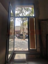 Retail in Barcelona, Barcelona to rent Interior Photo- Image 1 of 11