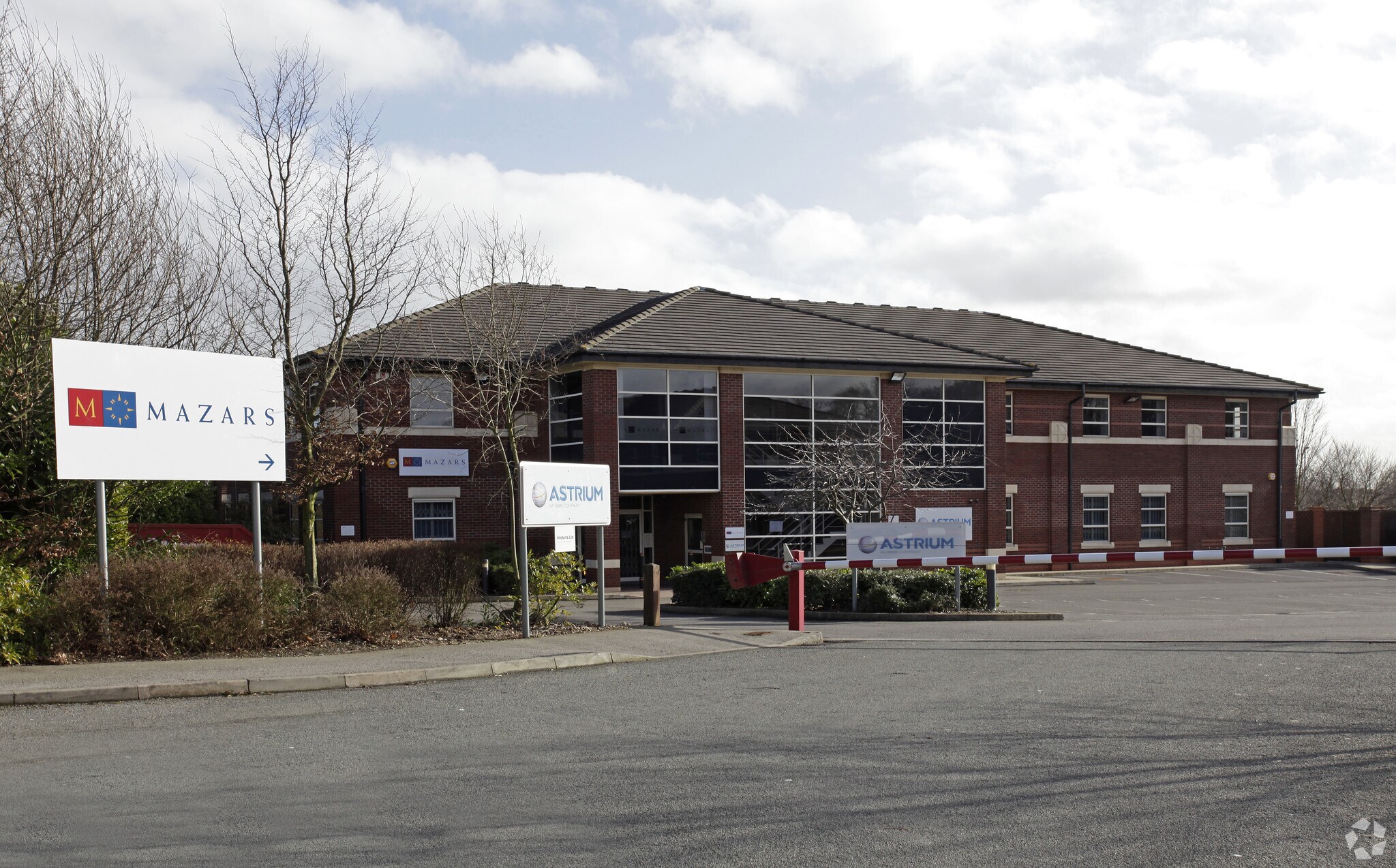 6 Dominus Way, Leicester for sale Primary Photo- Image 1 of 1