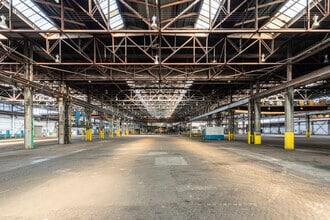 1954 Halethorpe Farms Rd, Halethorpe, MD to rent Interior Photo- Image 1 of 8