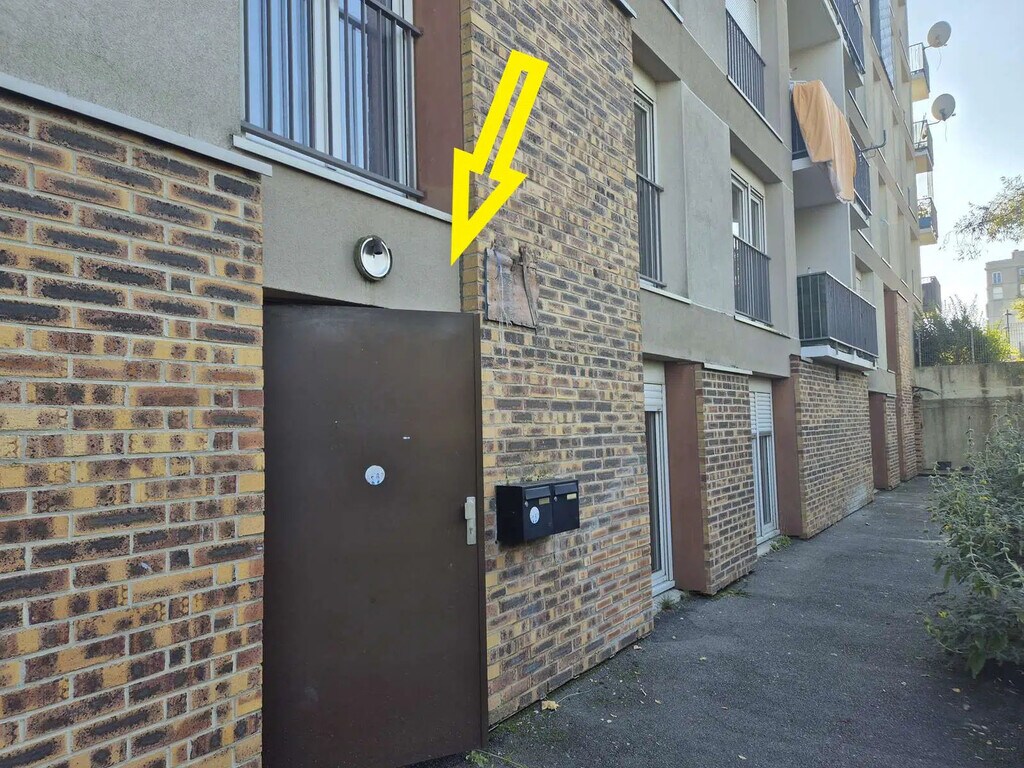 Location Bureaux 37 m² - Photo 1