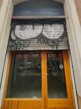 Retail in Barcelona, Barcelona to rent Interior Photo- Image 1 of 14