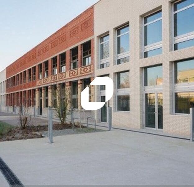 Office in Pantin to rent Building Photo- Image 1 of 7