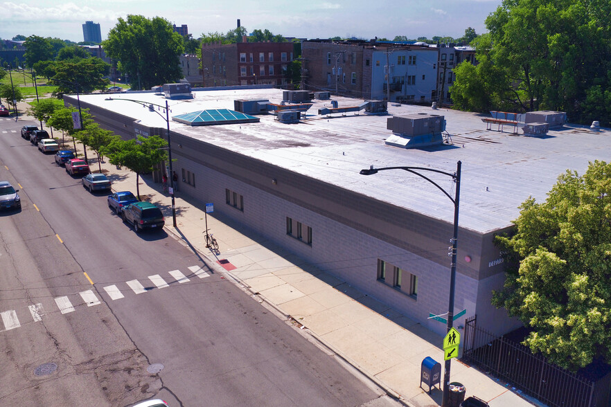 915 E 63rd St, Chicago, IL for sale - Primary Photo - Image 1 of 1